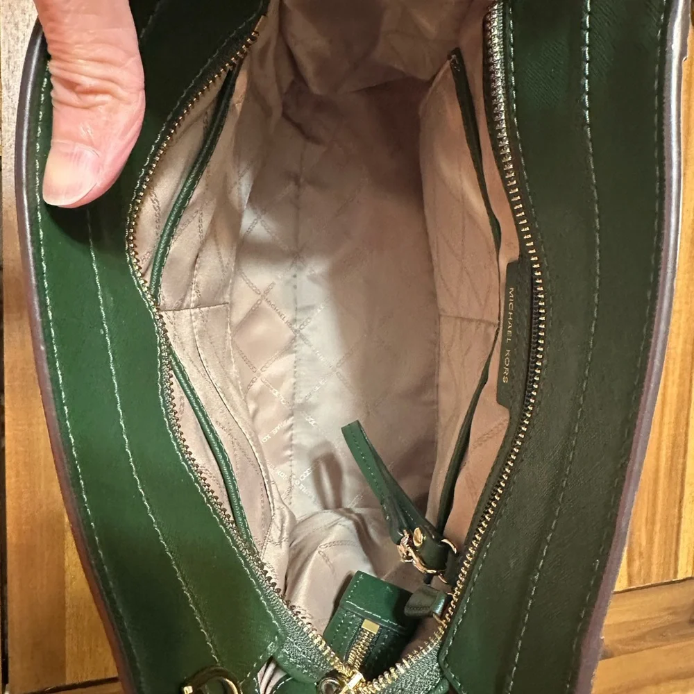 Michael Kors forest tote